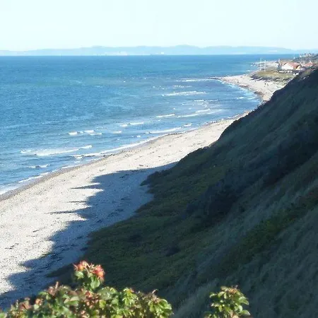 Prázdninový dům Sleeps 8 Vejby Strand