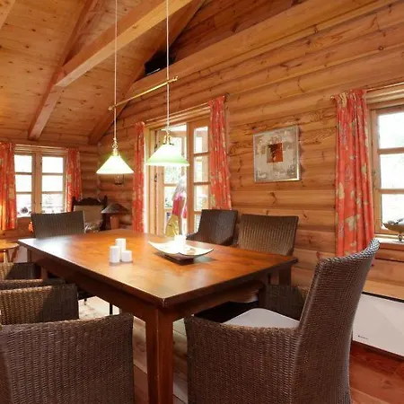 Sleeps 8 Prázdninový dům *